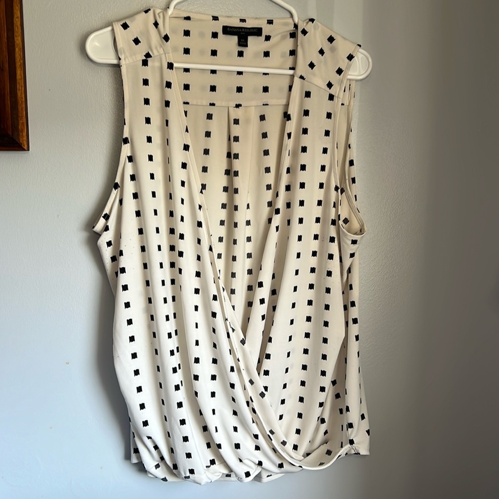 Banana Republic XL Faux Wrap Sleeveless White with Black Squares Blouse